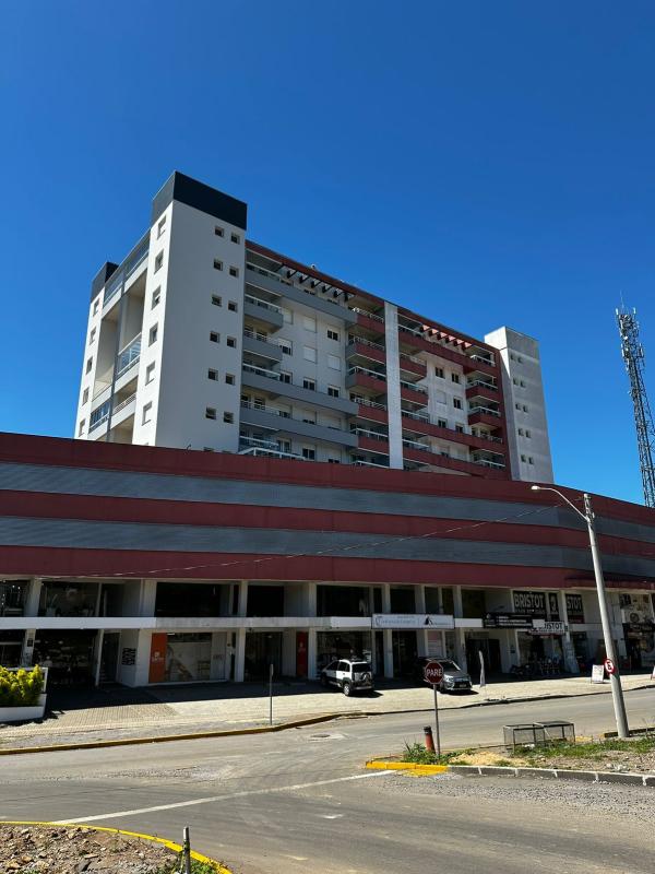 Conjunto Residencial e Comercial Tia Lila