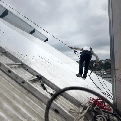 Pintura Residencial - Pintura Predial - Pintura Industrial - Manutenção de Telhados - Reformas Residenciais - Instalação Linhas de Vida - Empresa de Pintura em Caxias do Sul.