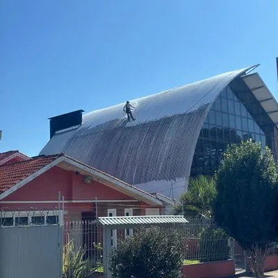 Pintura Residencial - Pintura Predial - Pintura Industrial - Manutenção de Telhados - Reformas Residenciais - Instalação Linhas de Vida - Empresa de Pintura em Caxias do Sul.